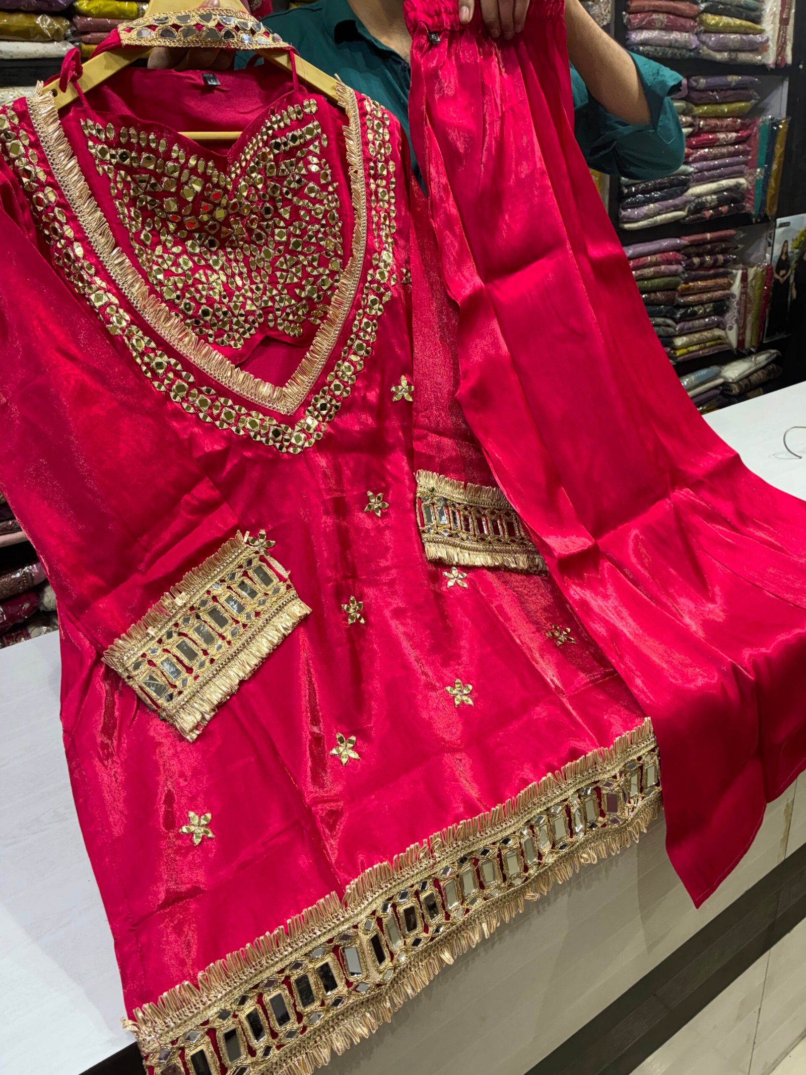 Trendy Short Kurti Plazo Set ✨