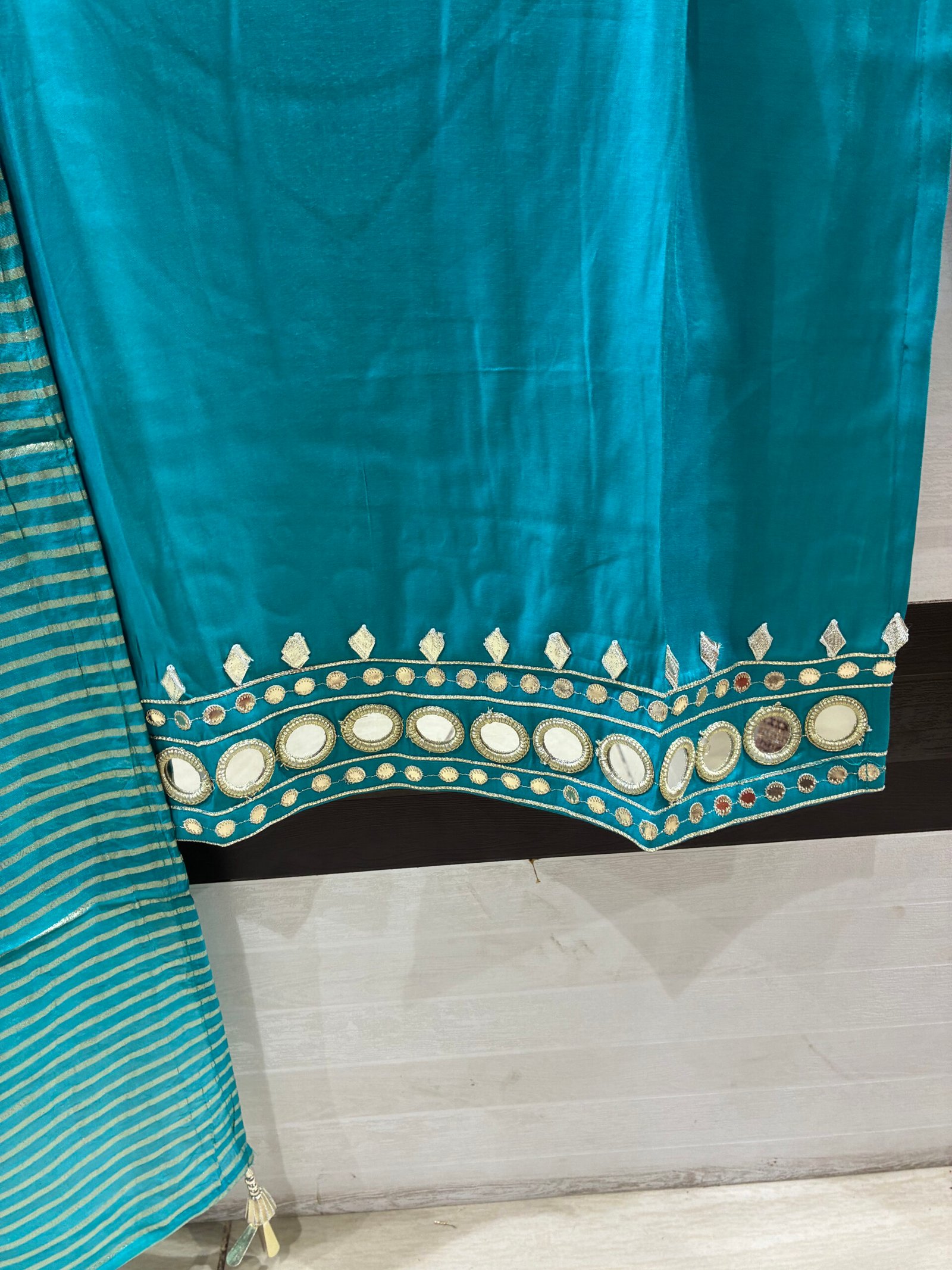 Royal Mirror Work Straight Suit Set ✨