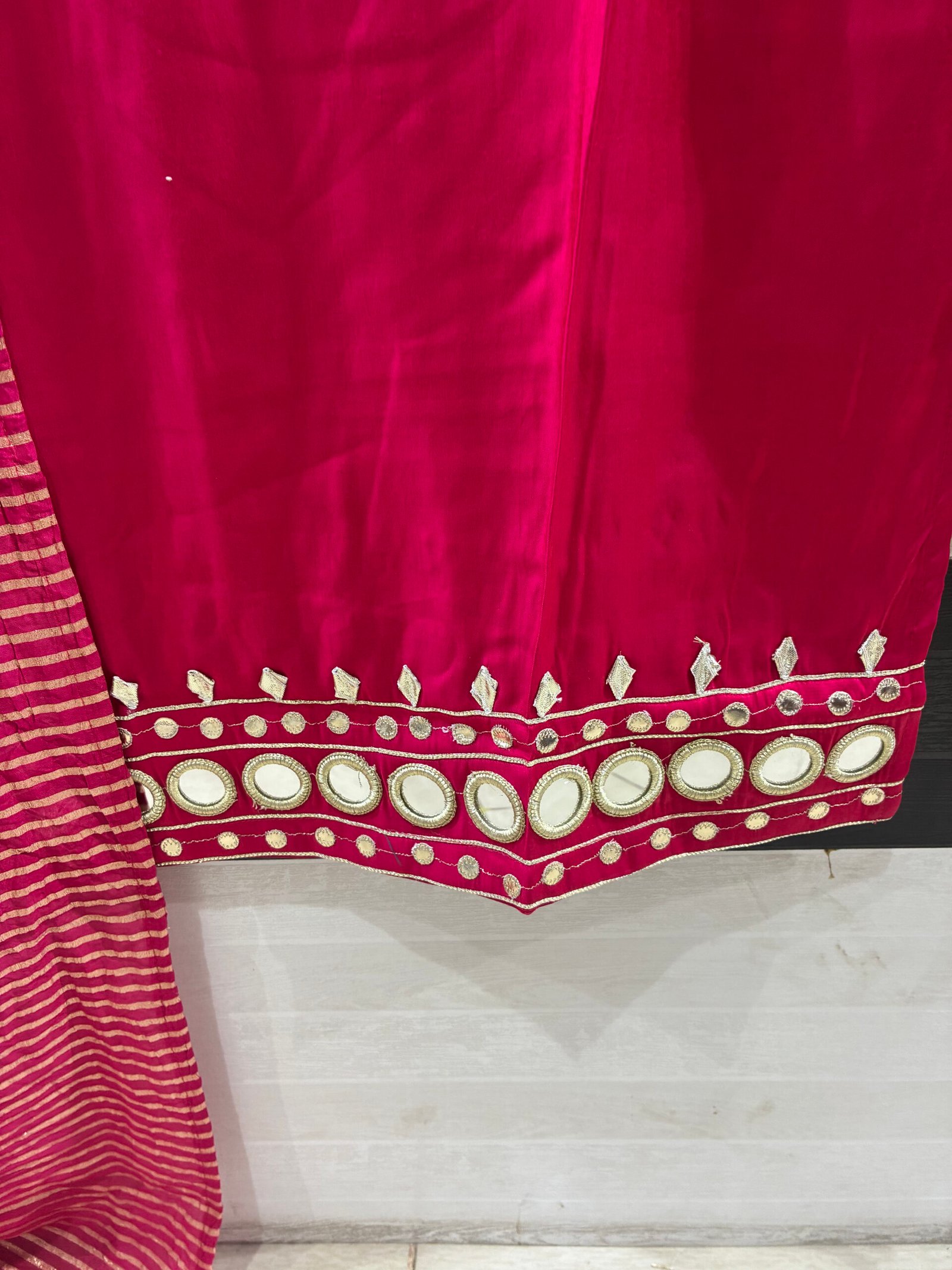 Royal Mirror Work Straight Suit Set ✨