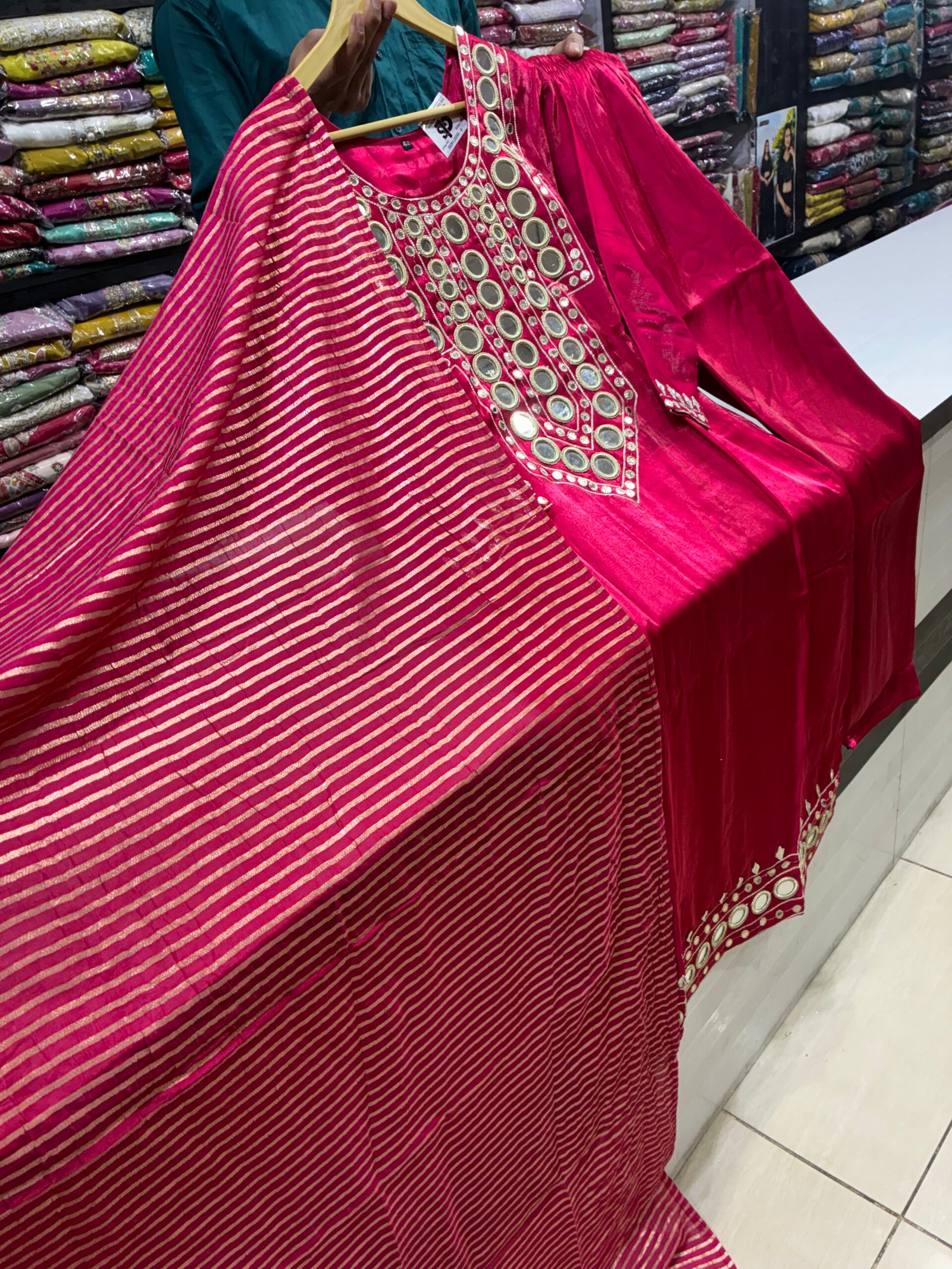 Royal Mirror Work Straight Suit Set ✨