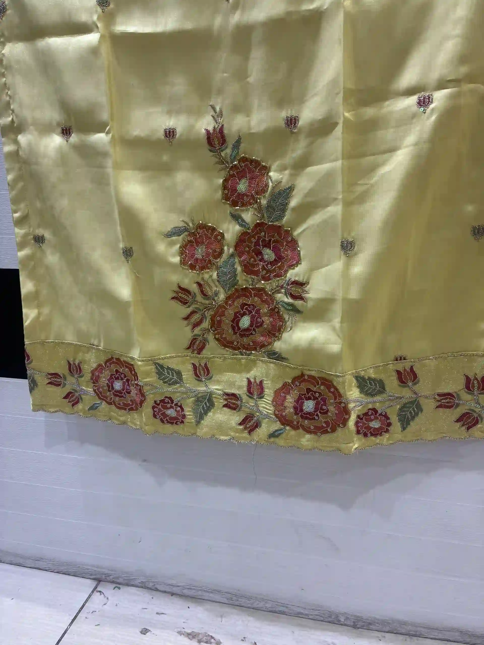 Lemon Yellow Embroidered Straight Kurta with Dual-Tone Dupatta