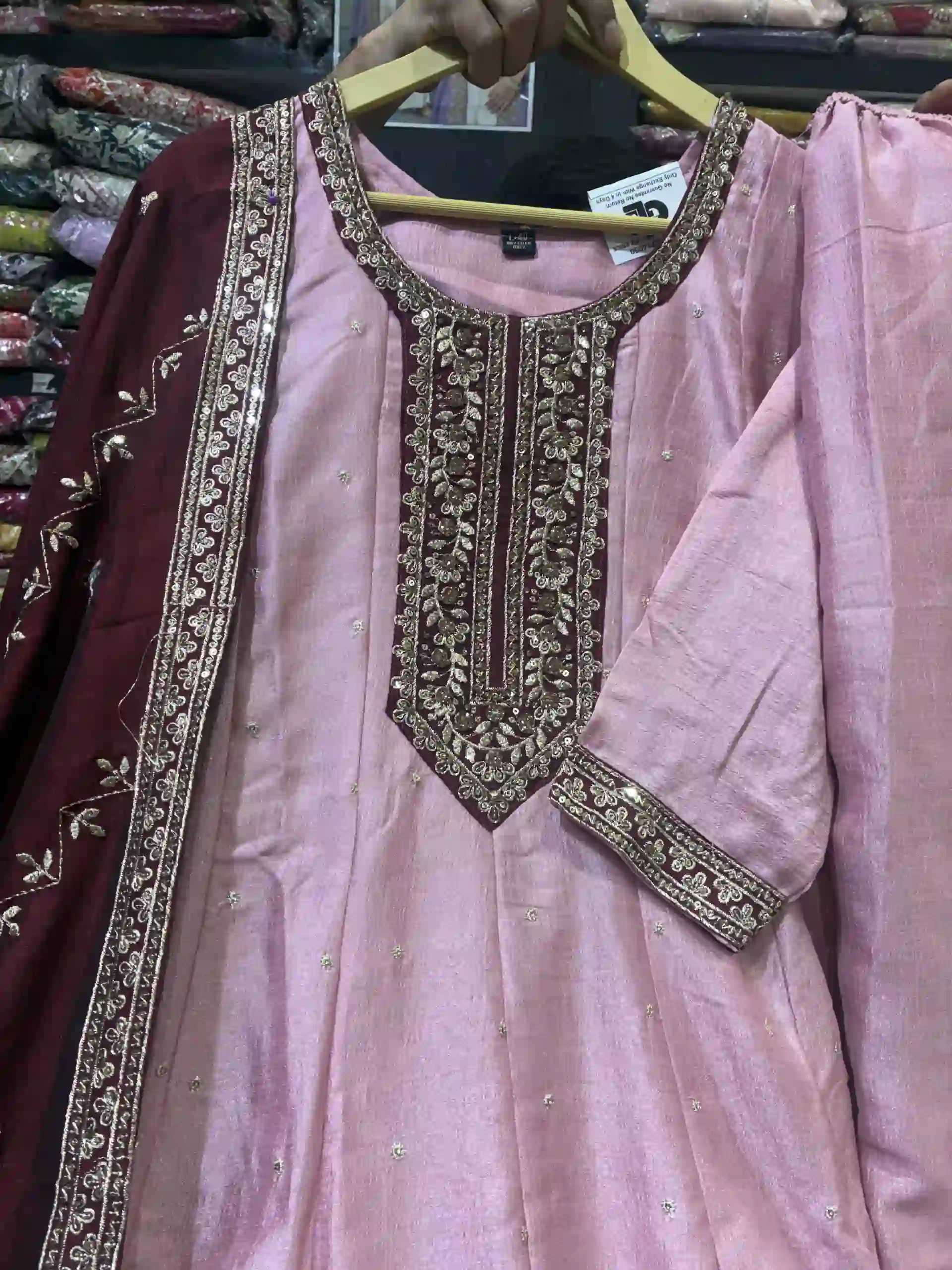 Vintage Rose Silk Kurta Set with Heavily Bordered Maroon Stole