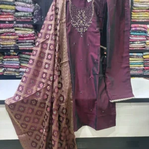 Wine Purple Hand-Embroidered Kurta Set with Jacquard Stole (1)